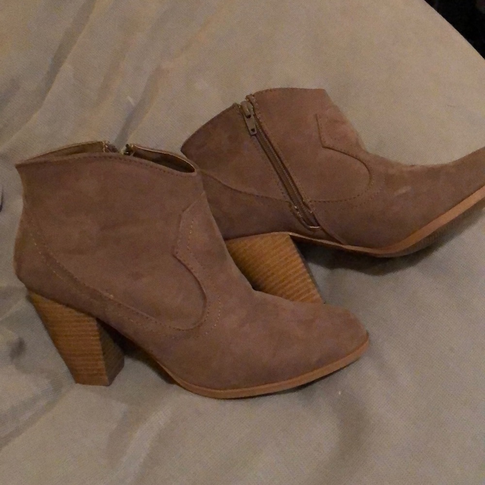 brown booties